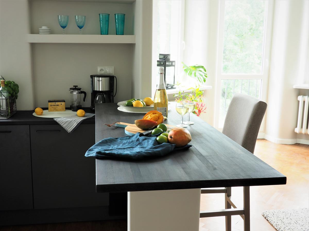 Classic Apartment In วอร์ซอ ภายนอก รูปภาพ