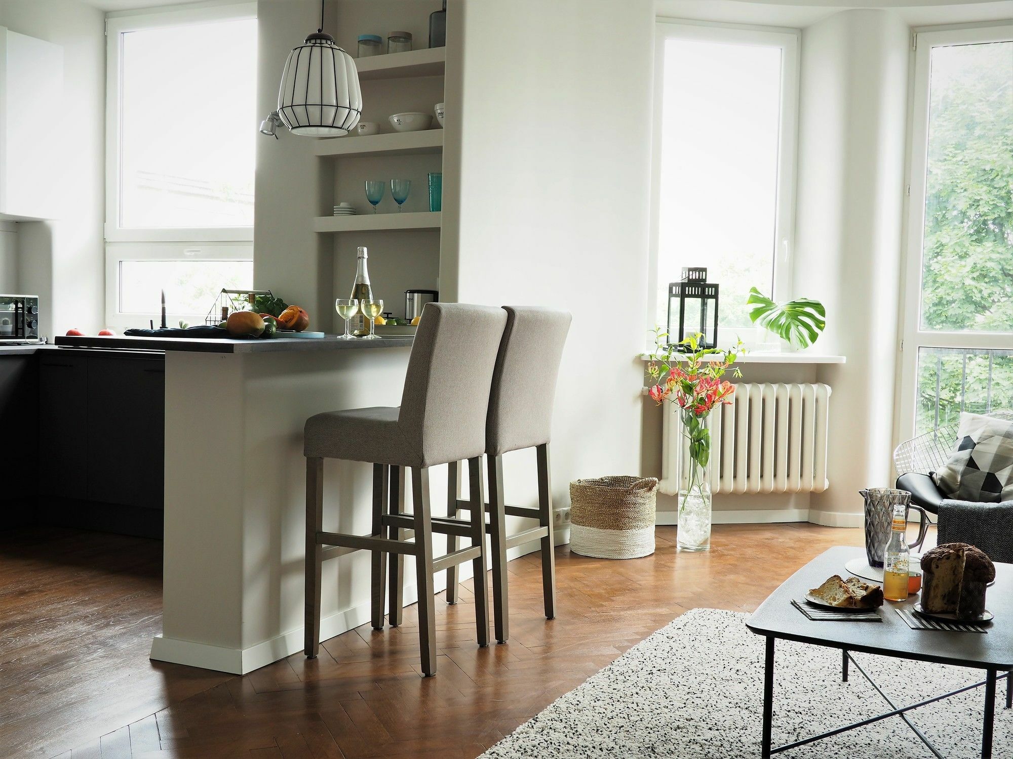 Classic Apartment In วอร์ซอ ภายนอก รูปภาพ